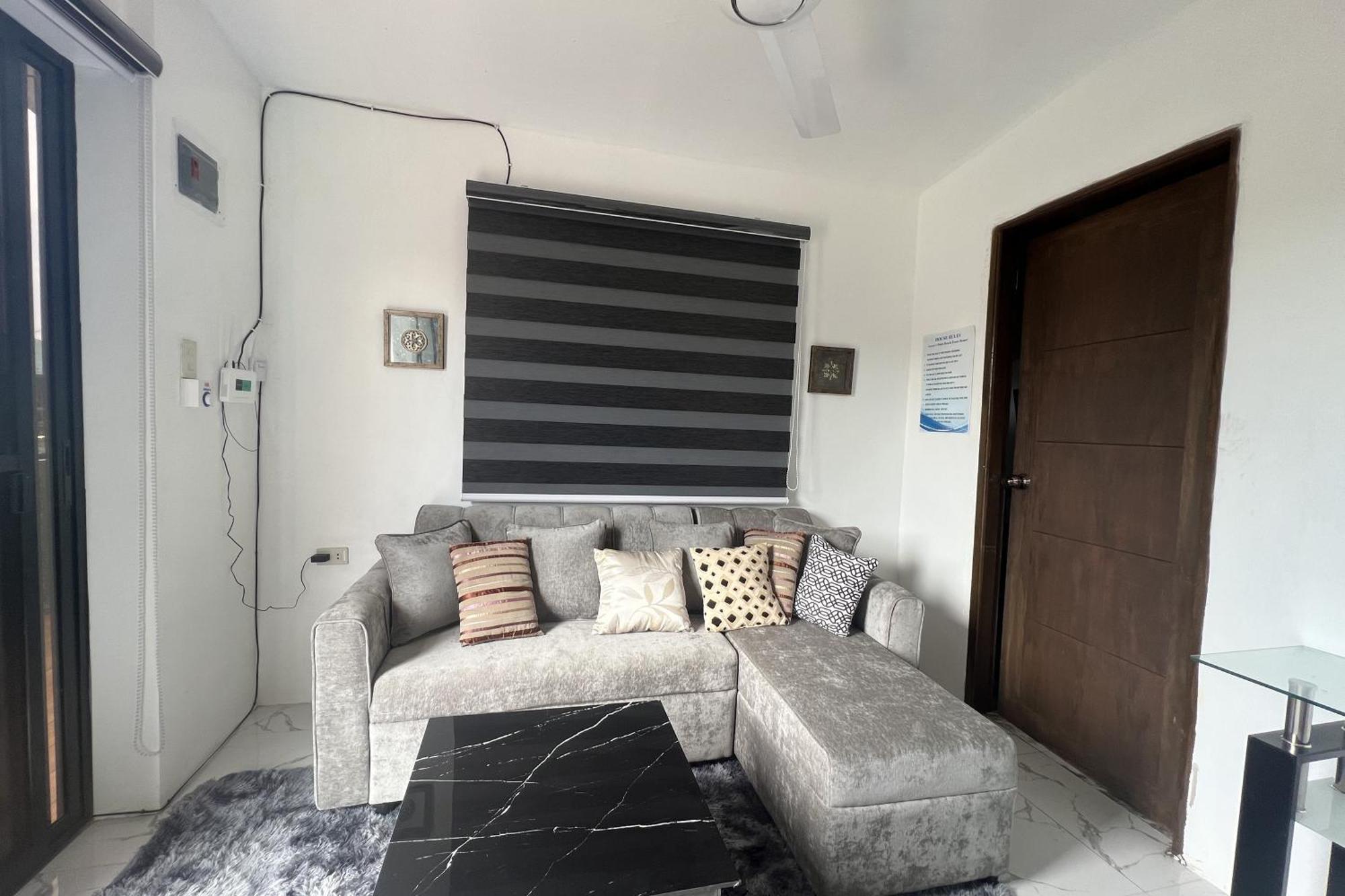 Lover'S Point Beach Front Resort Lian Esterno foto