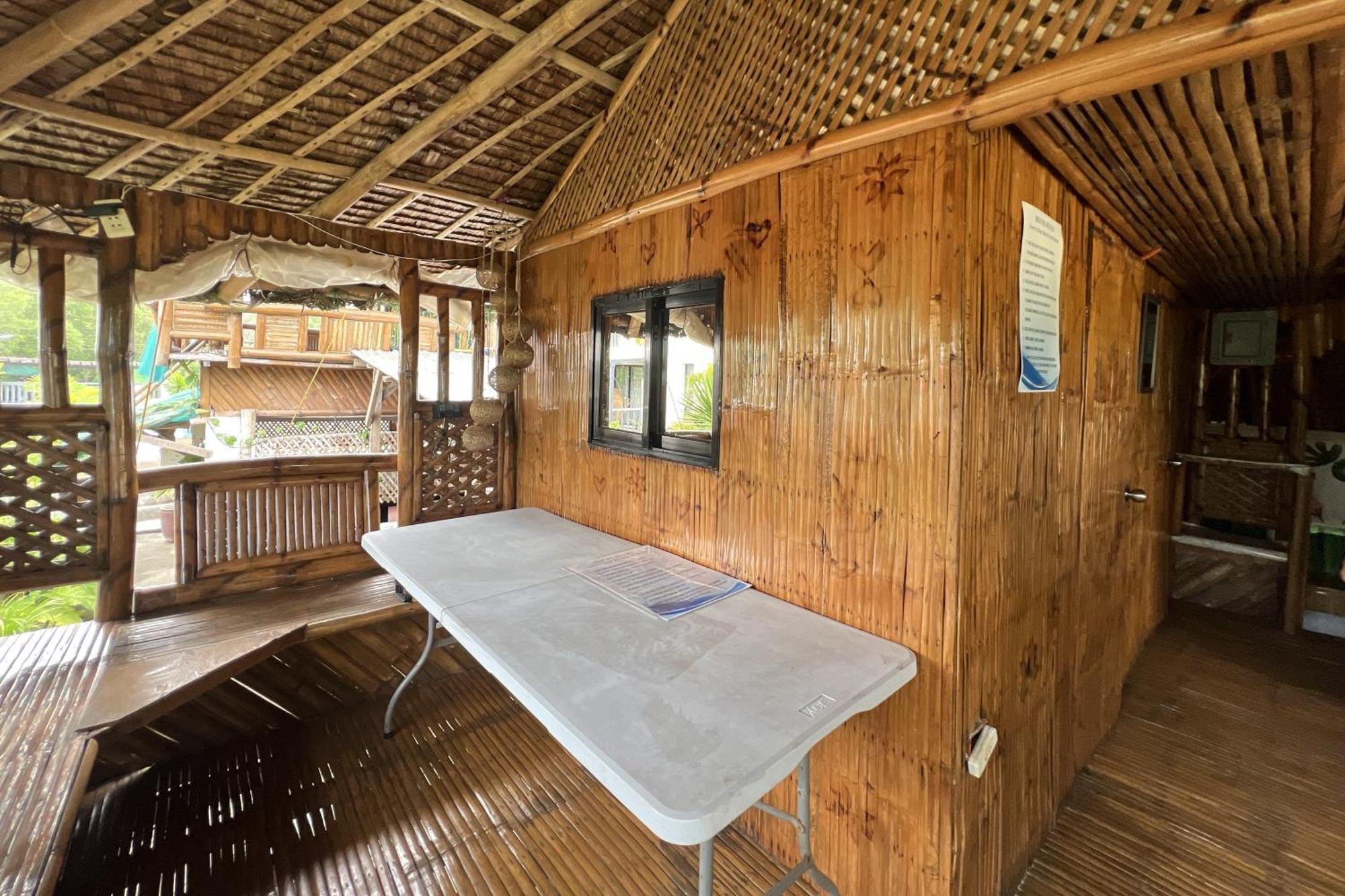 Lover'S Point Beach Front Resort Lian Esterno foto