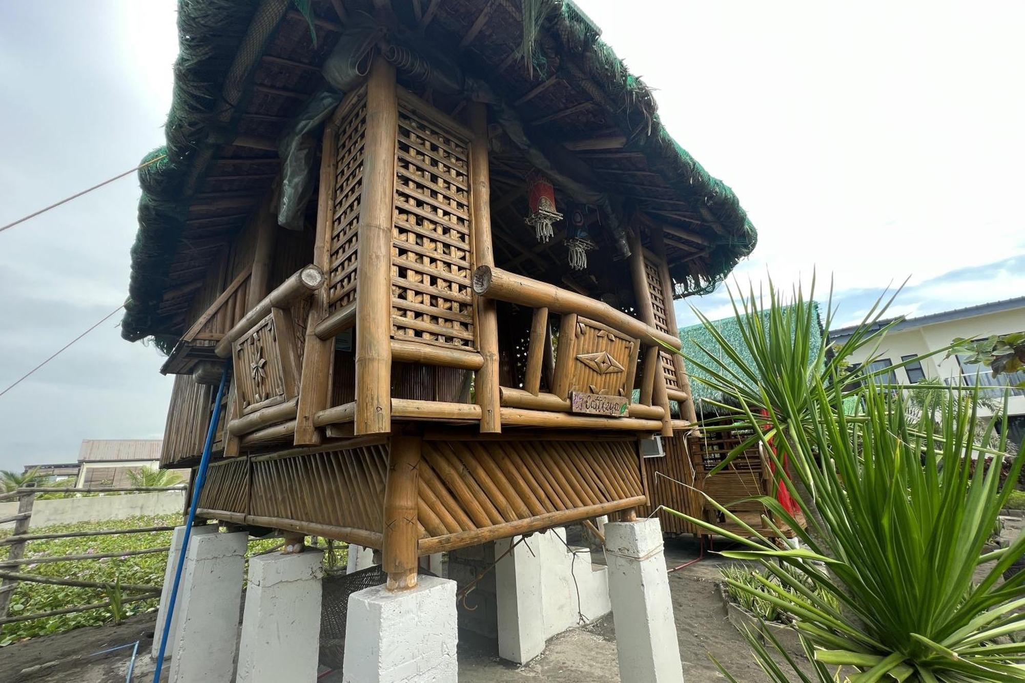 Lover'S Point Beach Front Resort Lian Esterno foto