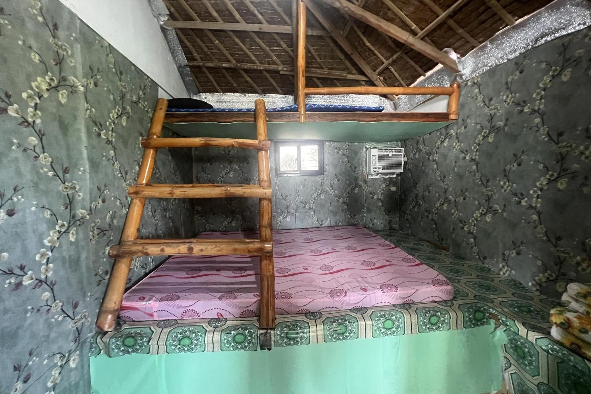 Lover'S Point Beach Front Resort Lian Esterno foto